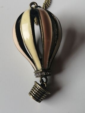 Y2K Hot Air Balloon Pendant Bronze Tone Necklace Pink Cream Enamel Whimsical